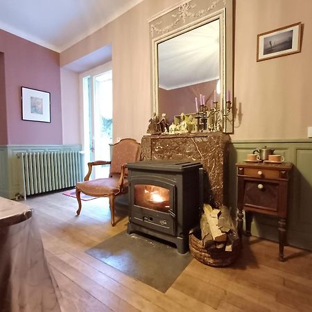 Maison Violette En Berry Aigurande Kültér fotó