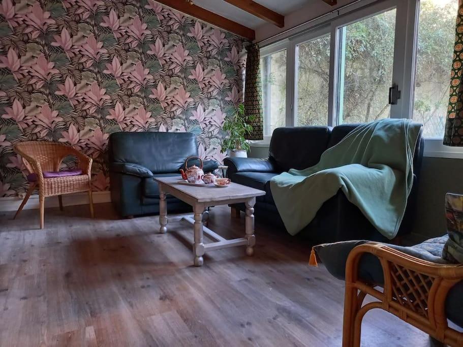 Maison Violette En Berry Aigurande Kültér fotó