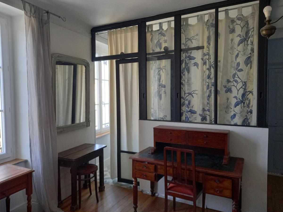 Maison Violette En Berry Aigurande Kültér fotó