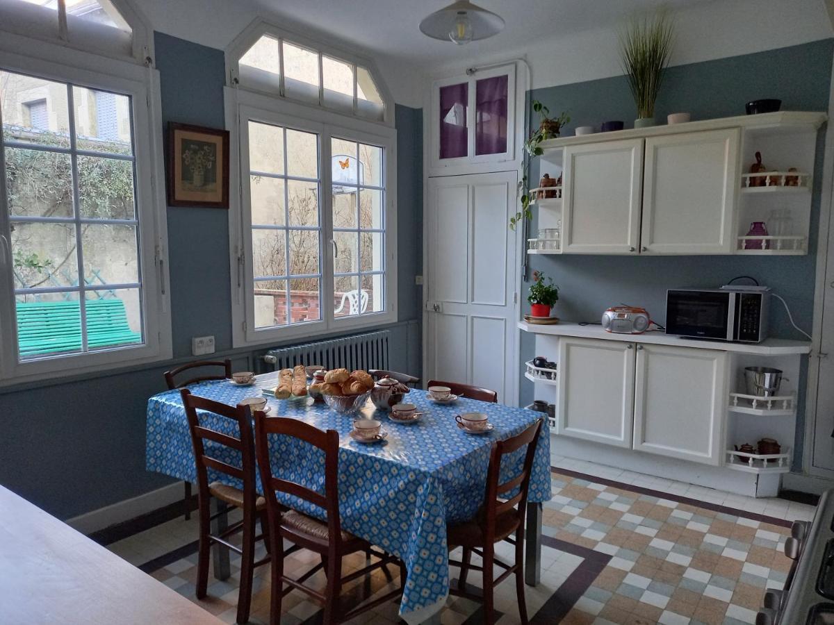 Maison Violette En Berry Aigurande Kültér fotó