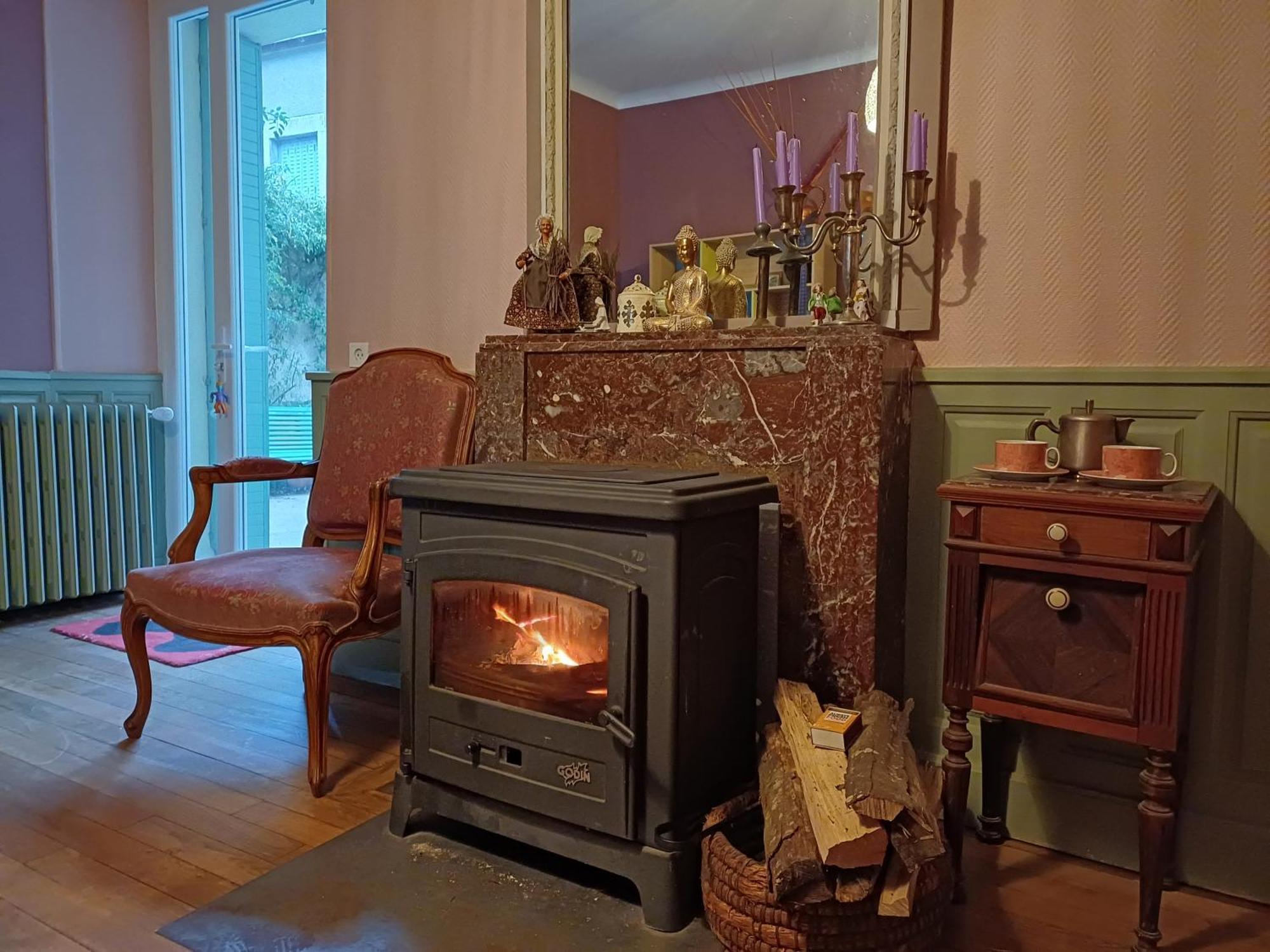 Maison Violette En Berry Aigurande Kültér fotó